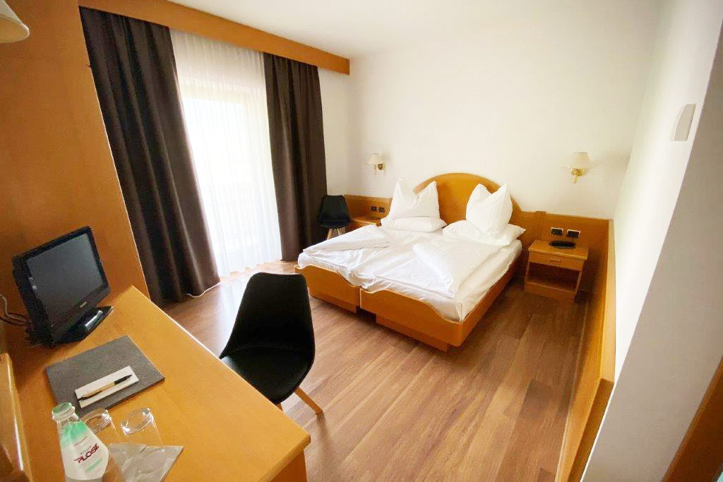 doppelzimmer cityview